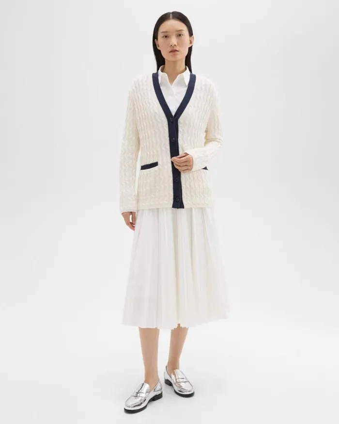 Theory VNeck Cardigan In Cable Knit Linen Bonenocturne Navy Women Sweaters Cardigans Theory VNeck Cardigan In Cable Knit Linen Bonenocturne Navy Women Sweaters Cardigans