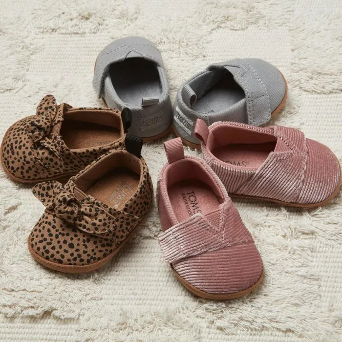 Toms Alpargatas Layette Alpargata Crib Shoe Tan Mini Cheetah 8211 Kids Toms Alpargatas Layette Alpargata Crib Shoe Tan Mini Cheetah 8211 Kids
