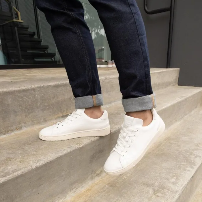 Toms Dress Casual TRVL LITE LaceUp Sneaker Porcelain Leather 8211 Men Toms Dress Casual TRVL LITE LaceUp Sneaker Porcelain Leather 8211 Men