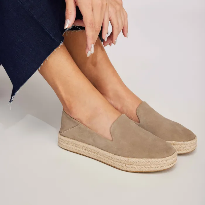 Toms Espadrilles Carolina Espadrille Suede Dune 8211 Women Toms Espadrilles Carolina Espadrille Suede Dune 8211 Women