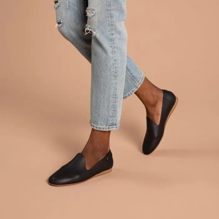 Toms Flats and Loafers Darcy Flat Black Leather 8211 Women