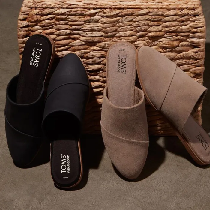 Toms Flats and Loafers Jade Flat Black Leather 8211 Women