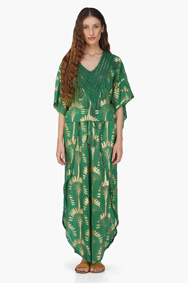 Tops America and Beyond Women Pine Green Palm Tassel Blouse