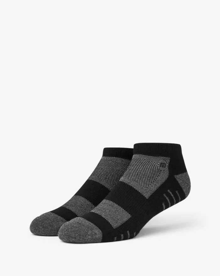TravisMathew EIGHTEENER 20 ANKLE SOCK Blackgrey MenWomen Socks