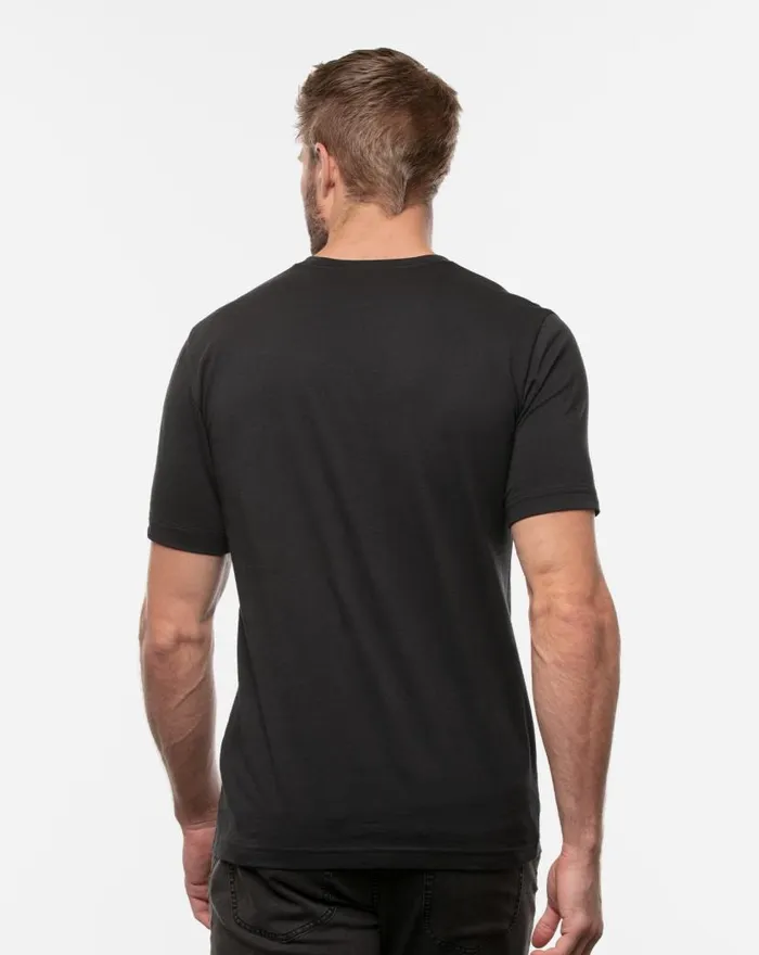 TravisMathew RACE YOU TEE Black Men Tees TravisMathew RACE YOU TEE Black Men Tees