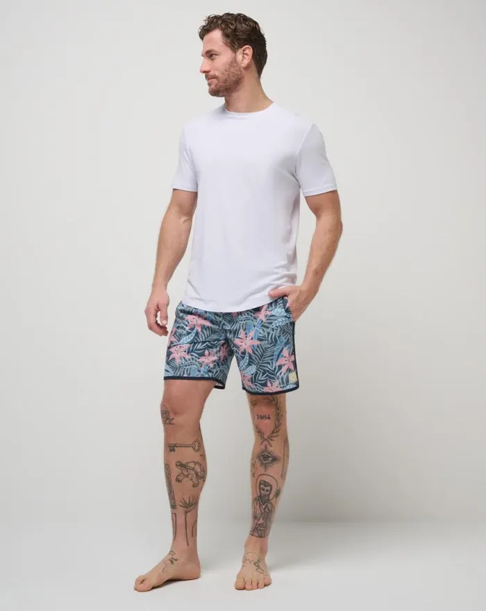TravisMathew SUMMER GLOW SHORT BOARDSHORT Heather Total Eclipse Men Boardshorts TravisMathew SUMMER GLOW SHORT BOARDSHORT Heather Total Eclipse Men Boardshorts