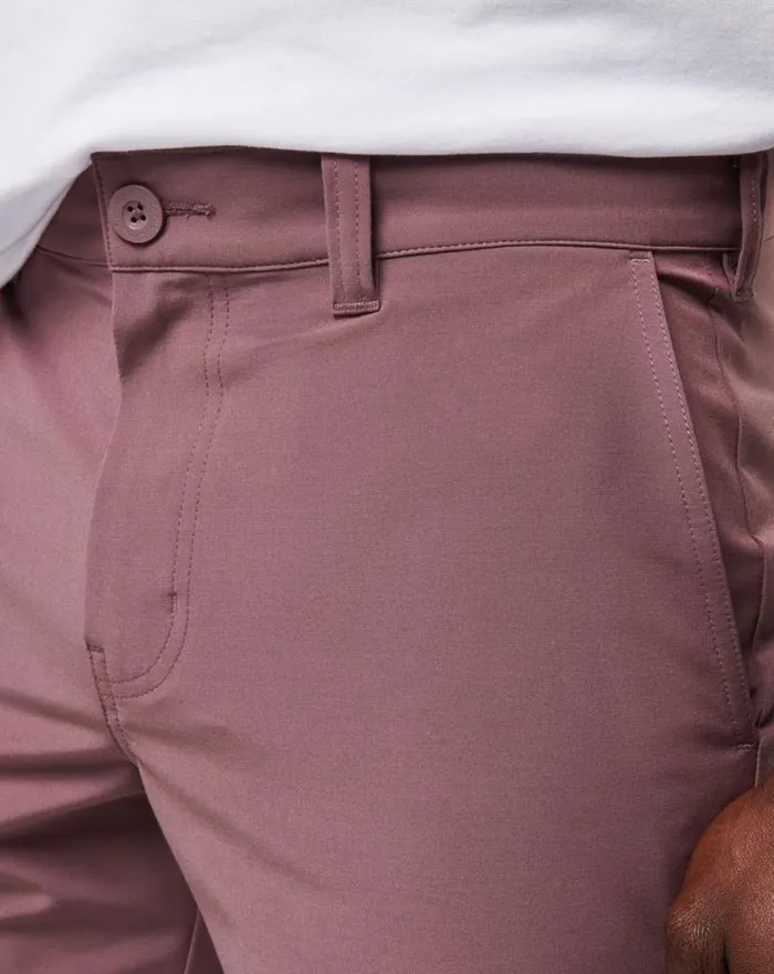 TravisMathew TECH CHINO SHORT 8IN Flint Men Shorts