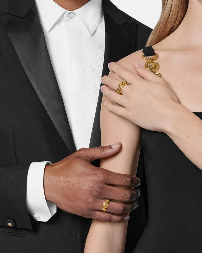 Tribute Medusa Ring Gold WomenMen Versace Rings