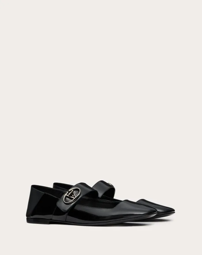 Valentino Ballerinas Woman Vlogo Locker Maryjane Ballerina In Patent Leather For Woman In Black Black Valentino Ballerinas Woman Vlogo Locker Maryjane Ballerina In Patent Leather For Woman In Black Black
