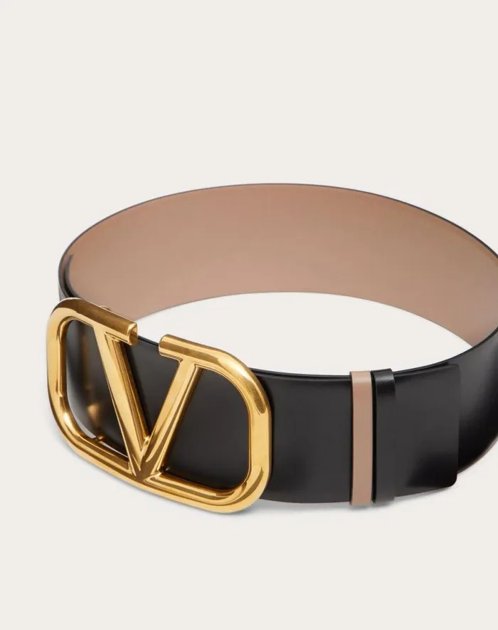 Valentino Belts Woman Reversible Vlogo Signature Belt In Glossy Calfskin 70 Mm For Woman In Smokey Beigeblack Smokey Beigeblack Valentino Belts Woman Reversible Vlogo Signature Belt In Glossy Calfskin 70 Mm For Woman In Smokey Beigeblack Smokey Beigeblack