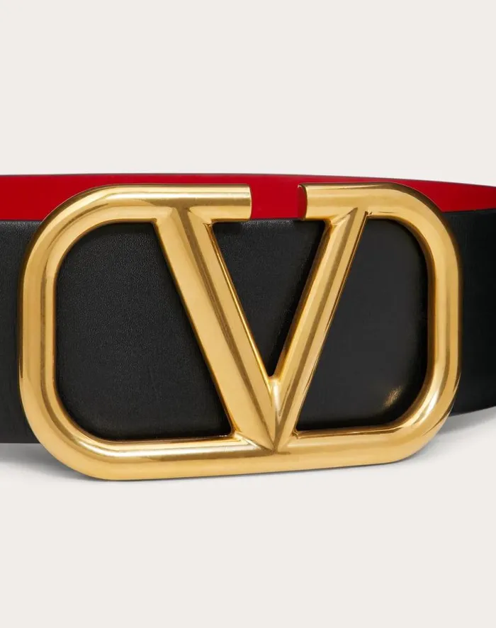 Valentino Belts Woman Reversible Vlogo Signature Belt In Glossy Calfskin 70 Mm For Woman In Smokey Beigeblack Smokey Beigeblack Valentino Belts Woman Reversible Vlogo Signature Belt In Glossy Calfskin 70 Mm For Woman In Smokey Beigeblack Smokey Beigeblack