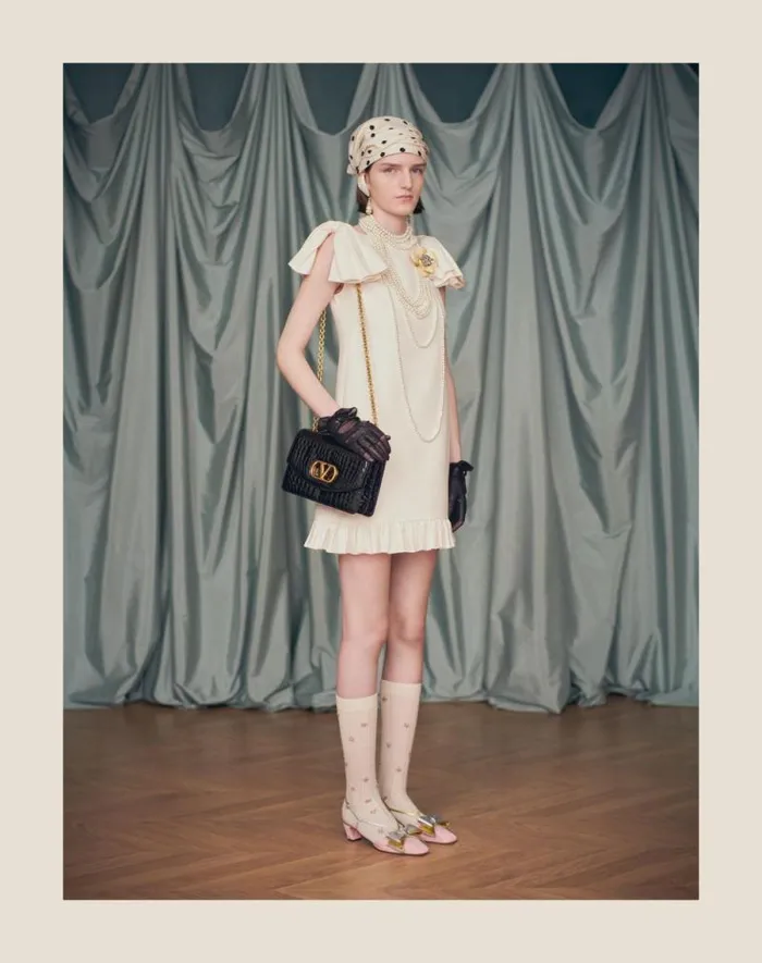 Valentino Dresses Woman Crepe Couture Short Dress For Woman In Ivory Ivory