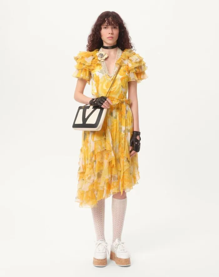 Valentino Dresses Woman Dress In Chiffon Rose Gialle Papier Floral For Woman In Yellow Multicolor Yellow Multicolor Valentino Dresses Woman Dress In Chiffon Rose Gialle Papier Floral For Woman In Yellow Multicolor Yellow Multicolor