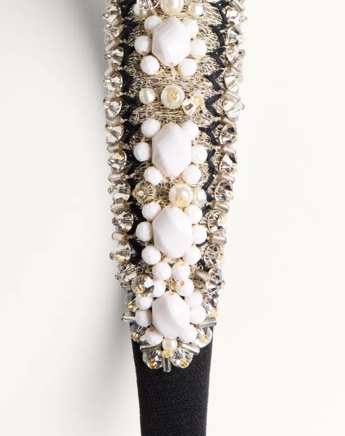 Valentino Hair Accessories Woman Valentino Wool And Silk Headband With Embroidery For Woman In Blackwhite Blackwhite Valentino Hair Accessories Woman Valentino Wool And Silk Headband With Embroidery For Woman In Blackwhite Blackwhite