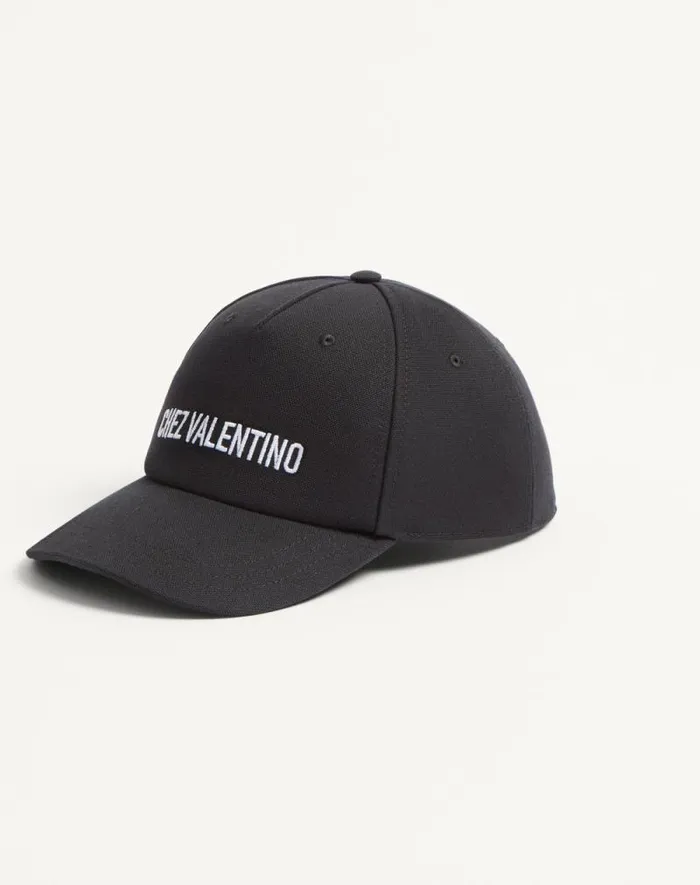 Valentino Hats And Gloves Man Chez Valentino Cotton Baseball Cap With Embroidery For Man In Ivoryblack Ivoryblack Valentino Hats And Gloves Man Chez Valentino Cotton Baseball Cap With Embroidery For Man In Ivoryblack Ivoryblack
