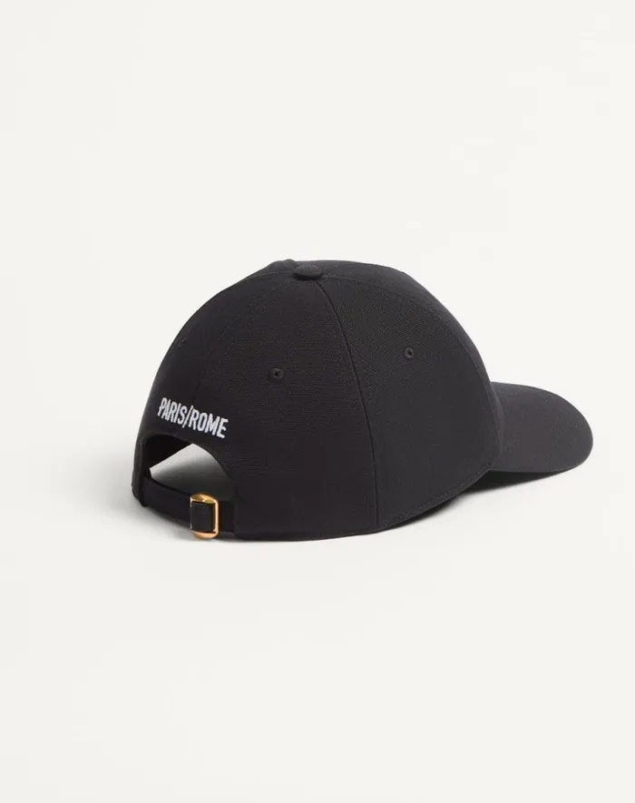Valentino Hats And Gloves Man Chez Valentino Cotton Baseball Cap With Embroidery For Man In Ivoryblack Ivoryblack Valentino Hats And Gloves Man Chez Valentino Cotton Baseball Cap With Embroidery For Man In Ivoryblack Ivoryblack