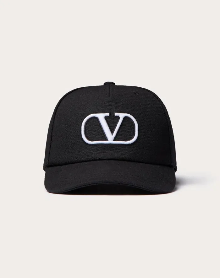Valentino Hats And Gloves Man Vlogo Signature Cotton Baseball Cap With Vlogo Embroidery For Man In Black Black Valentino Hats And Gloves Man Vlogo Signature Cotton Baseball Cap With Vlogo Embroidery For Man In Black Black