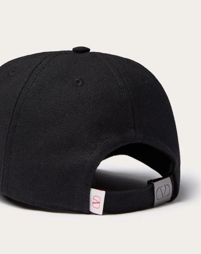 Valentino Hats And Gloves Man Vlogo Signature Cotton Baseball Cap With Vlogo Embroidery For Man In Black Black Valentino Hats And Gloves Man Vlogo Signature Cotton Baseball Cap With Vlogo Embroidery For Man In Black Black