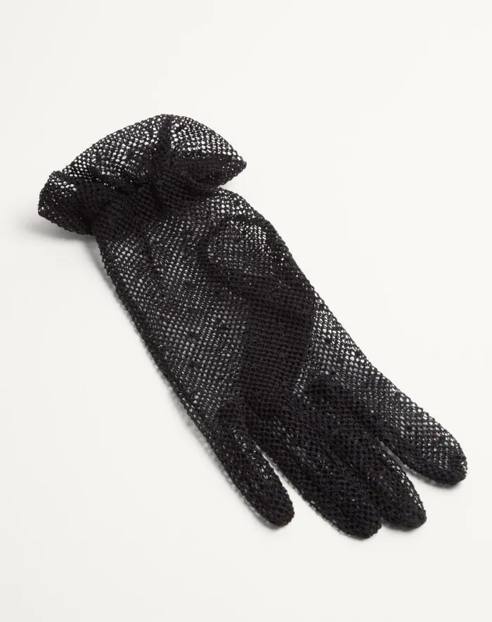 Valentino Hats And Gloves Woman Vlogo Signature Gloves In Cotton And Tulle For Woman In Ivorygold Ivorygold Valentino Hats And Gloves Woman Vlogo Signature Gloves In Cotton And Tulle For Woman In Ivorygold Ivorygold