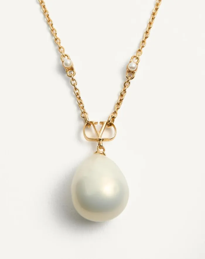 Valentino Jewelry Woman Vlogo Signature Metal Pearl And Swarovski Crystal Necklace For Woman In Goldcrystal Silver Goldcrystal Silver Valentino Jewelry Woman Vlogo Signature Metal Pearl And Swarovski Crystal Necklace For Woman In Goldcrystal Silver Goldcrystal Silver