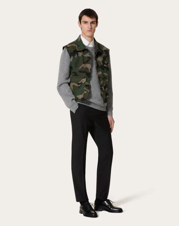 Valentino Knitwear Man Wool Crewneck Sweater For Man In Grey Grey Valentino Knitwear Man Wool Crewneck Sweater For Man In Grey Grey