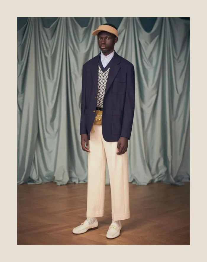 Valentino Laceups And Loafers Man Vlogo Signature Kidskin Moccasin For Man In Ivory Ivory Valentino Laceups And Loafers Man Vlogo Signature Kidskin Moccasin For Man In Ivory Ivory