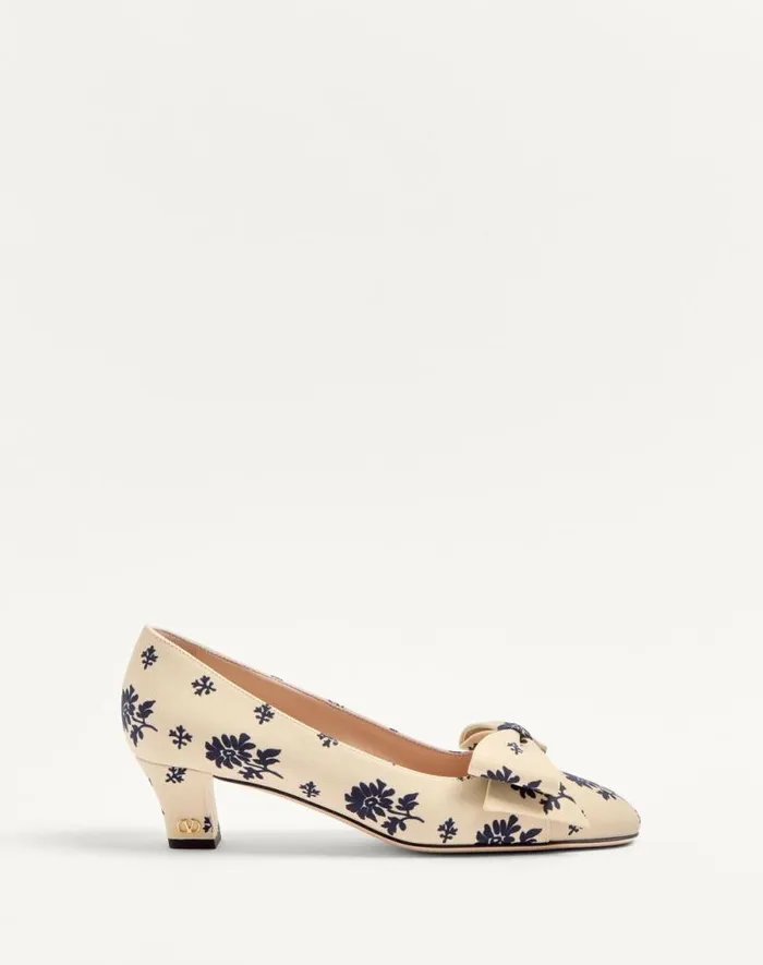 Valentino Pumps Woman Bowow Dcollet In Papier Floral Fabric 45mm For Woman In Ivoryblue Ivoryblue