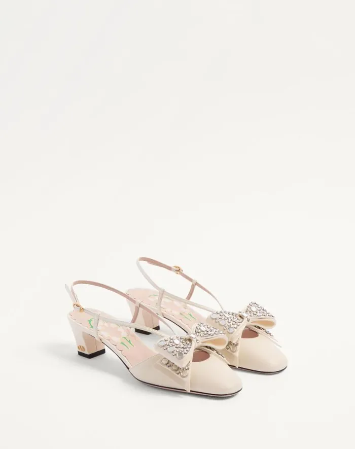 Valentino Pumps Woman Bowow Slingback Pumps In Kidskin With Mirrors And Crystals 45mm For Woman In Ivorysilver Ivorysilver Valentino Pumps Woman Bowow Slingback Pumps In Kidskin With Mirrors And Crystals 45mm For Woman In Ivorysilver Ivorysilver