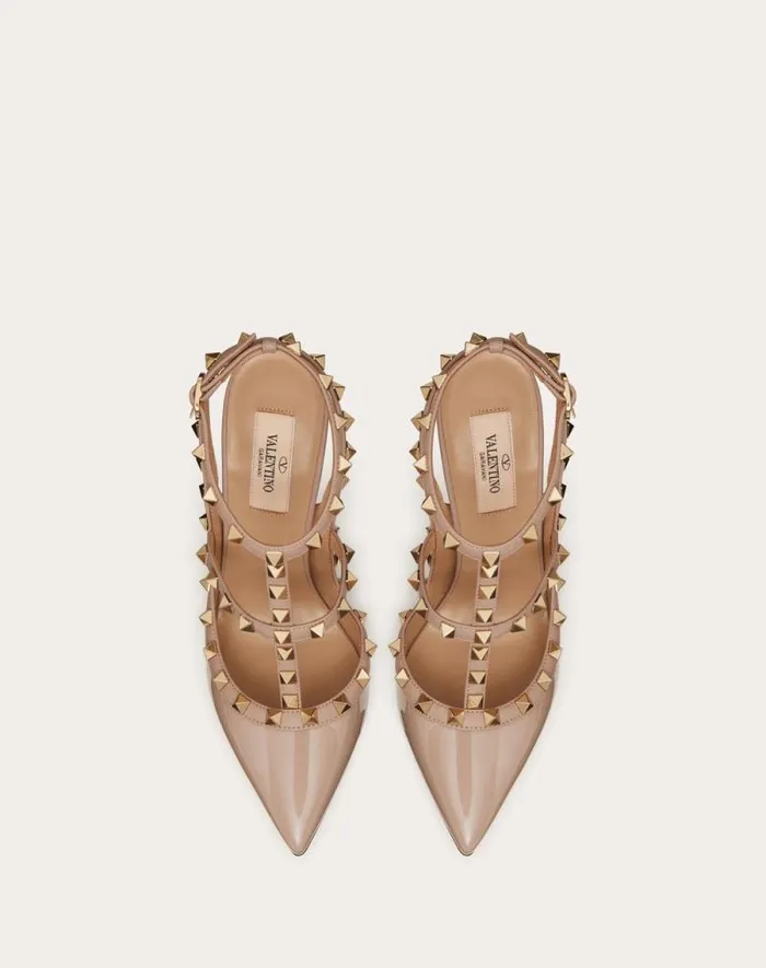 Valentino Pumps Woman Patent Rockstud Caged Pump 100mm For Woman In Ivorypoudre Ivorypoudre Valentino Pumps Woman Patent Rockstud Caged Pump 100mm For Woman In Ivorypoudre Ivorypoudre