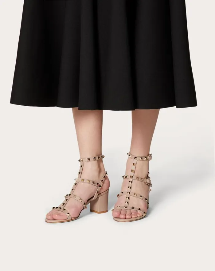 Valentino Sandals Woman Rockstud Calfskin Ankle Strap Sandal 60 Mm For Woman In Poudre Poudre Valentino Sandals Woman Rockstud Calfskin Ankle Strap Sandal 60 Mm For Woman In Poudre Poudre