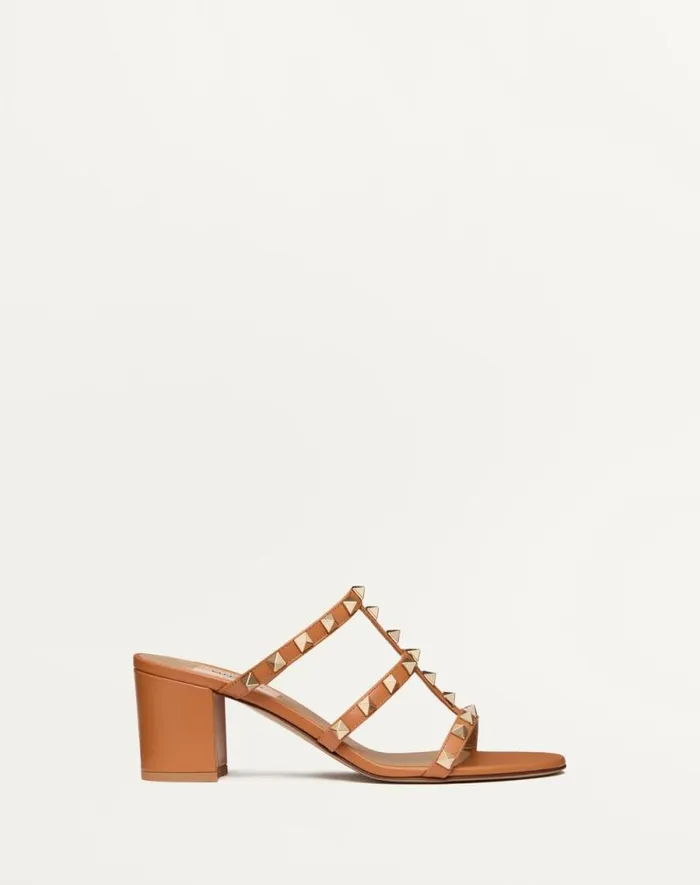 Valentino Sandals Woman Rockstud Calfskin Leather Slide Sandal 60 Mm For Woman In Poudre Poudre Valentino Sandals Woman Rockstud Calfskin Leather Slide Sandal 60 Mm For Woman In Poudre Poudre