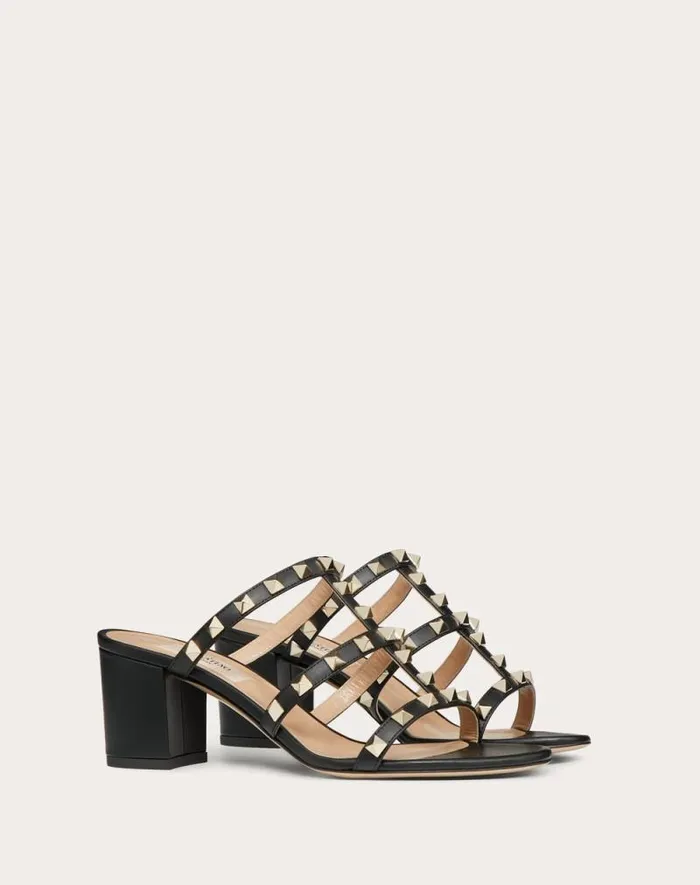 Valentino Sandals Woman Rockstud Calfskin Leather Slide Sandal 60 Mm For Woman In Poudre Poudre Valentino Sandals Woman Rockstud Calfskin Leather Slide Sandal 60 Mm For Woman In Poudre Poudre