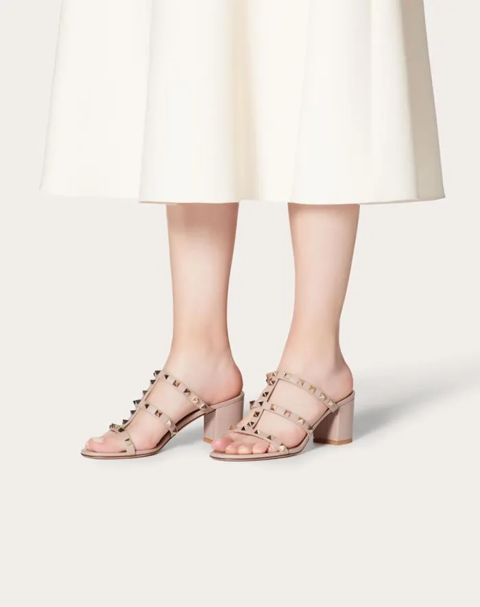 Valentino Sandals Woman Rockstud Calfskin Leather Slide Sandal 60 Mm For Woman In Poudre Poudre Valentino Sandals Woman Rockstud Calfskin Leather Slide Sandal 60 Mm For Woman In Poudre Poudre