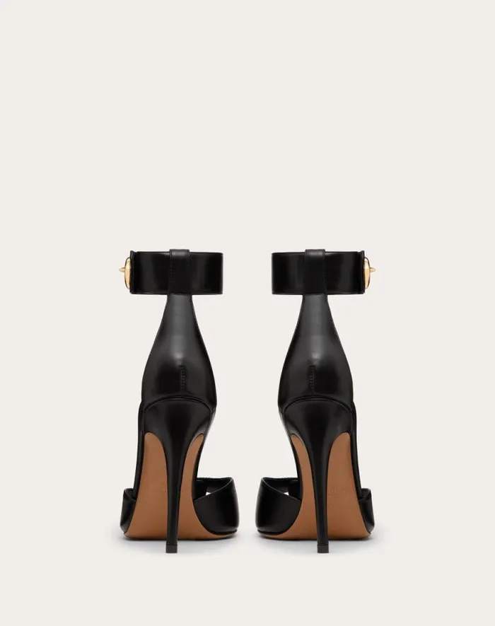 Valentino Sandals Woman Vlogo Locker Calfskin Sandal 105mm For Woman In Black Black Valentino Sandals Woman Vlogo Locker Calfskin Sandal 105mm For Woman In Black Black