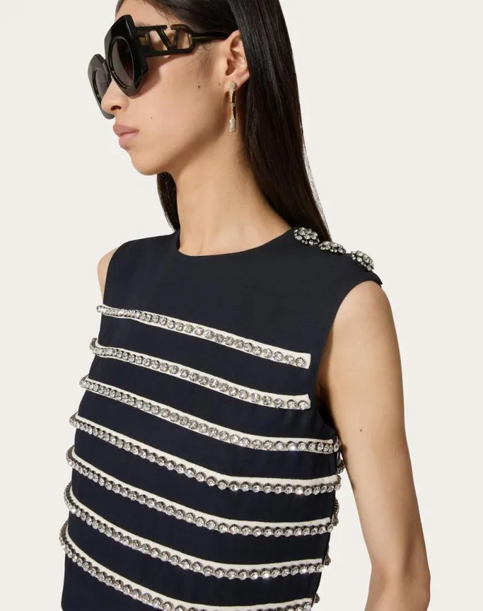 Valentino Shirts And Tops Woman Embroidered Crepe Couture Top For Woman In Navyivory Navyivory Valentino Shirts And Tops Woman Embroidered Crepe Couture Top For Woman In Navyivory Navyivory