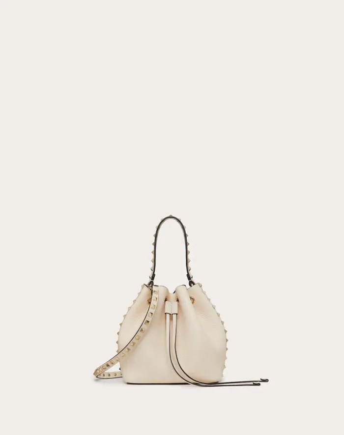 Valentino Shoulder Bags Woman Rockstud Grainy Calfskin Bucket Bag For Woman In Light Ivory Light Ivory Valentino Shoulder Bags Woman Rockstud Grainy Calfskin Bucket Bag For Woman In Light Ivory Light Ivory
