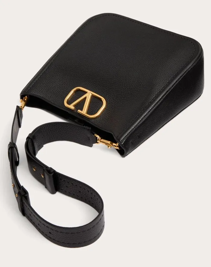 Valentino Shoulder Bags Woman Valentino Garavani Alltime Hobo Bag In Grainy Calfskin For Woman In Almond Almond Valentino Shoulder Bags Woman Valentino Garavani Alltime Hobo Bag In Grainy Calfskin For Woman In Almond Almond