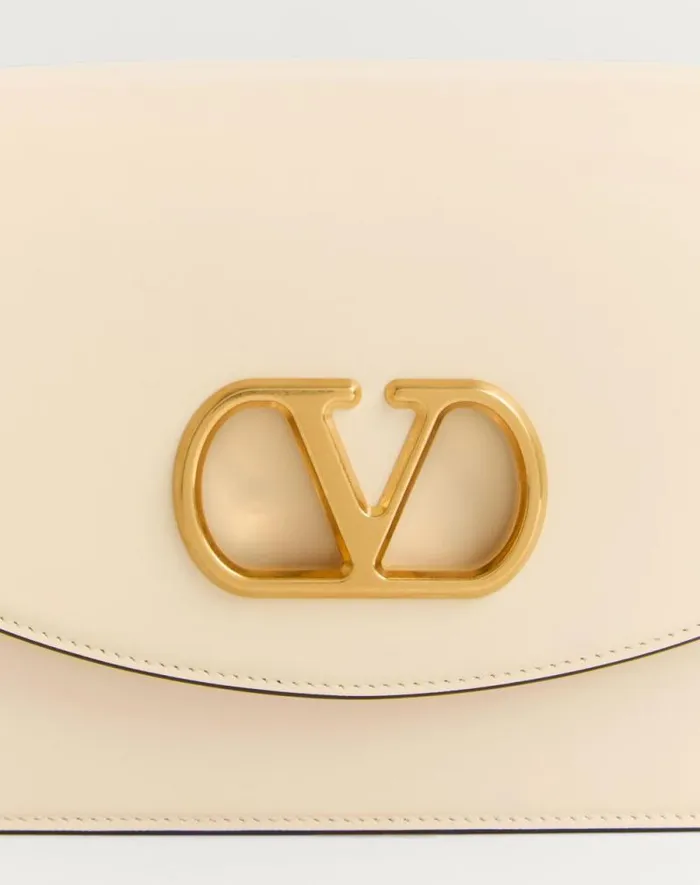 Valentino Shoulder Bags Woman Valentino Garavani Vain Shoulder Bag In Shiny Calfskin For Woman In Ivory Ivory Valentino Shoulder Bags Woman Valentino Garavani Vain Shoulder Bag In Shiny Calfskin For Woman In Ivory Ivory