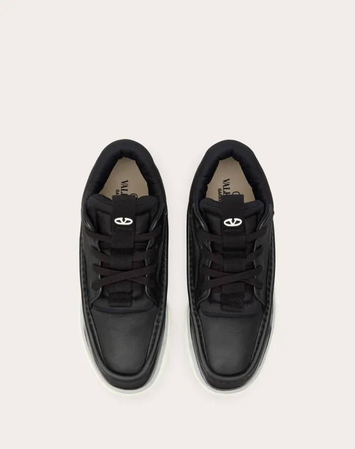Valentino Sneakers Man Calfskin Leather Midtop Runboot Sneaker For Man In Black Black Valentino Sneakers Man Calfskin Leather Midtop Runboot Sneaker For Man In Black Black