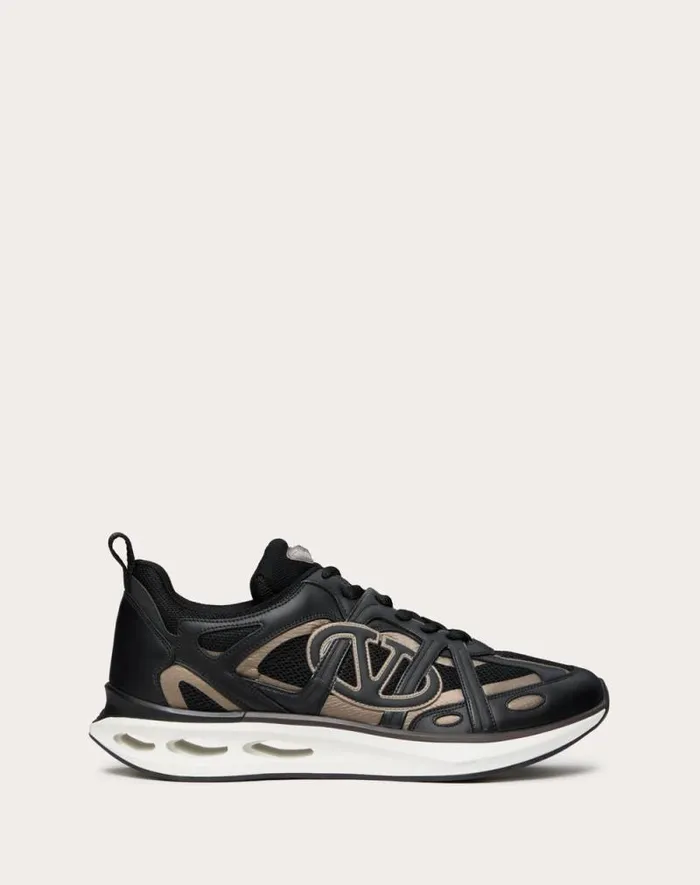 Valentino Sneakers Man Vlogo Easyjog Lowtop Sneaker In Calfskin And Fabric For Man In New Chinosblack New Chinosblack Valentino Sneakers Man Vlogo Easyjog Lowtop Sneaker In Calfskin And Fabric For Man In New Chinosblack New Chinosblack