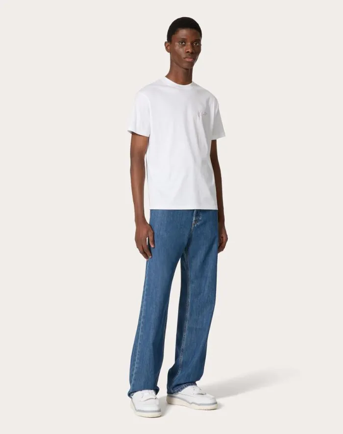 Valentino Tshirts And Sweatshirts Man Valentino Embroidery And Vlogo Signature Print Cotton Tshirt For Man In Stone Stone Valentino Tshirts And Sweatshirts Man Valentino Embroidery And Vlogo Signature Print Cotton Tshirt For Man In Stone Stone