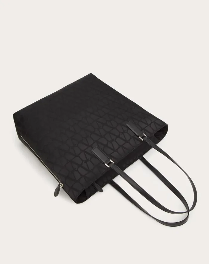 Valentino Totes Man Toile Iconographe Shopping Bag In Technical Fabric With Leather Details For Man In Black Black Valentino Totes Man Toile Iconographe Shopping Bag In Technical Fabric With Leather Details For Man In Black Black