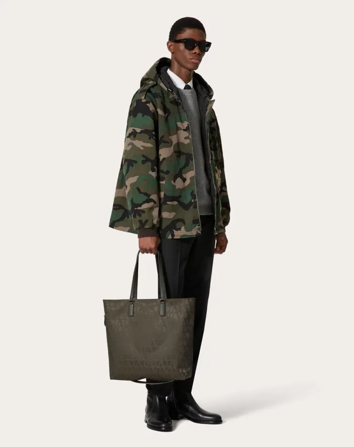 Valentino Totes Man Toile Iconographe Shopping Bag In Technical Fabric With Leather Details For Man In Black Black Valentino Totes Man Toile Iconographe Shopping Bag In Technical Fabric With Leather Details For Man In Black Black