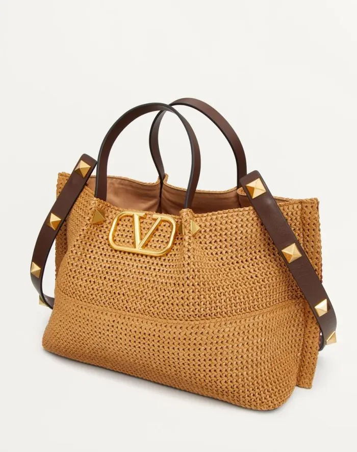 Valentino Totes Woman Medium Shopping Bag In Synthetic Raffia For Woman In Biscuitchocolate Biscuitchocolate Valentino Totes Woman Medium Shopping Bag In Synthetic Raffia For Woman In Biscuitchocolate Biscuitchocolate