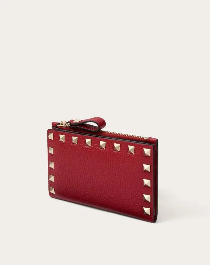 Valentino Wallets And Small Leather Goods Woman Rockstud Grainy Calfskin Cardholder With Zipper For Woman In Poudre Poudre Valentino Wallets And Small Leather Goods Woman Rockstud Grainy Calfskin Cardholder With Zipper For Woman In Poudre Poudre