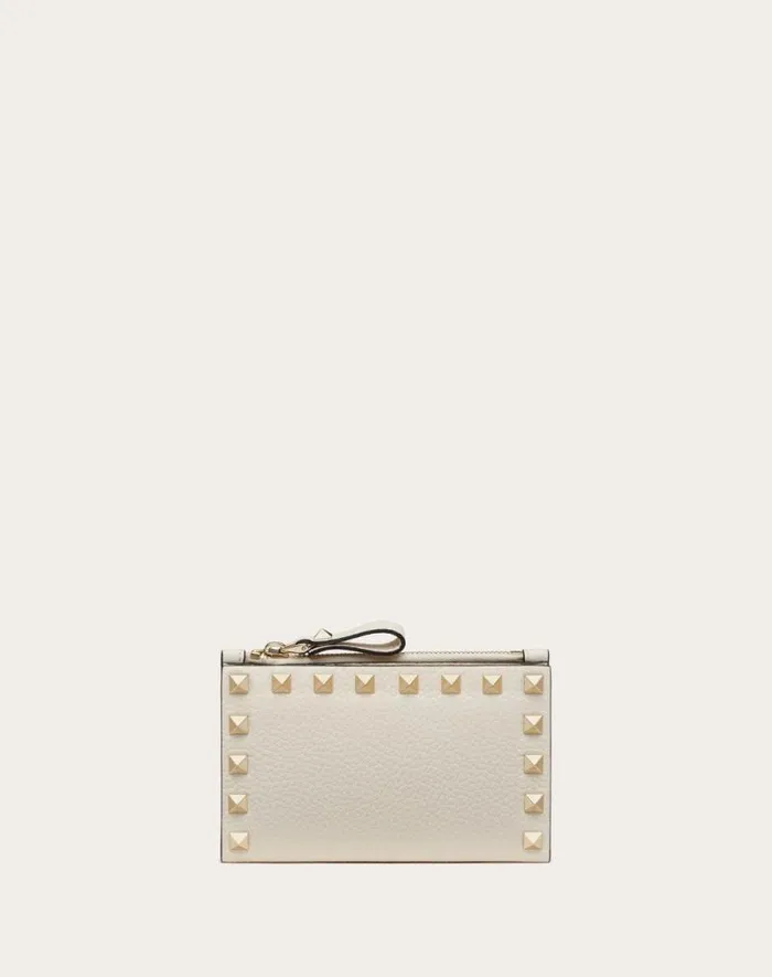 Valentino Wallets And Small Leather Goods Woman Rockstud Grainy Calfskin Cardholder With Zipper For Woman In Poudre Poudre Valentino Wallets And Small Leather Goods Woman Rockstud Grainy Calfskin Cardholder With Zipper For Woman In Poudre Poudre