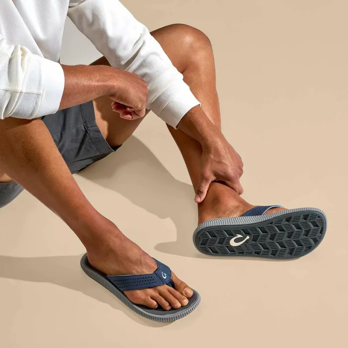 WaterFriendly Men Olukai Ulele Beach Sandals 8211 Blue Depth Charcoal