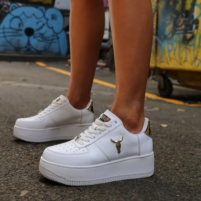 Windsor Smith Platform Sneakers Women RICH WHITE LEATHER GOLD METALLIC SNEAKERS Windsor Smith Platform Sneakers Women RICH WHITE LEATHER GOLD METALLIC SNEAKERS