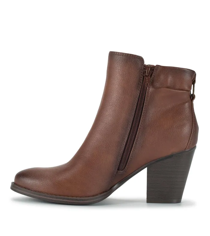 Women Baretraps Booties Crystal Block Heel Bootie Oak