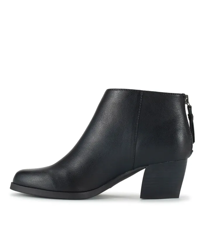 Women Baretraps Booties Lauryn Block Heel Ankle Bootie Black